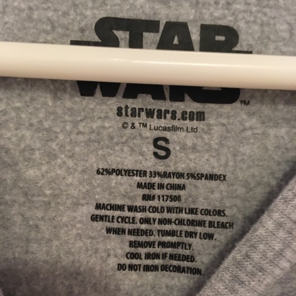 Star Wars Grogu Baby Yoda Sweatshirt. Size Small. - Picture 3 of 3